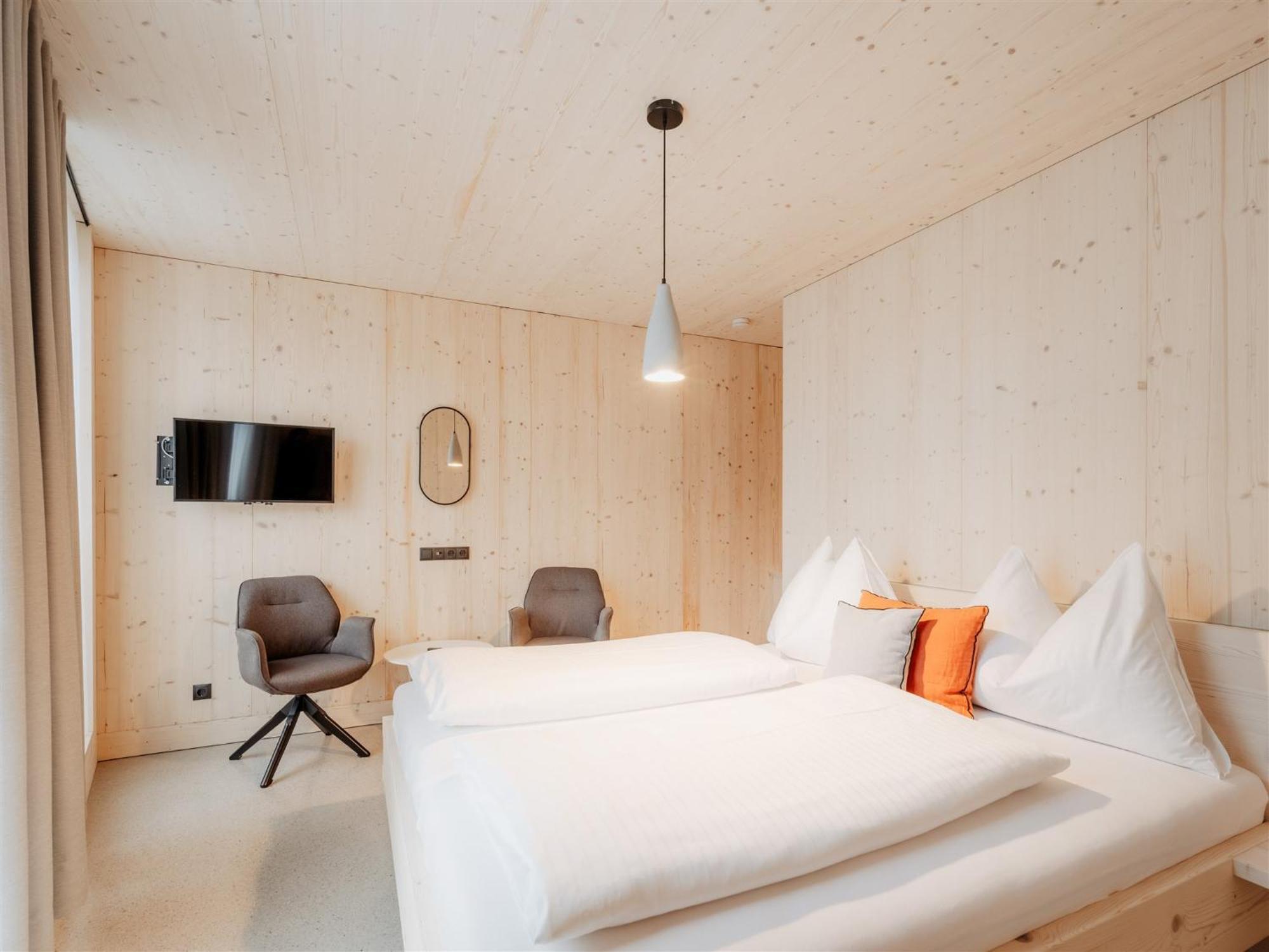 B&B Hotel Zimmerei Mit Fruehstueck Лунц ам Зее Екстериор снимка